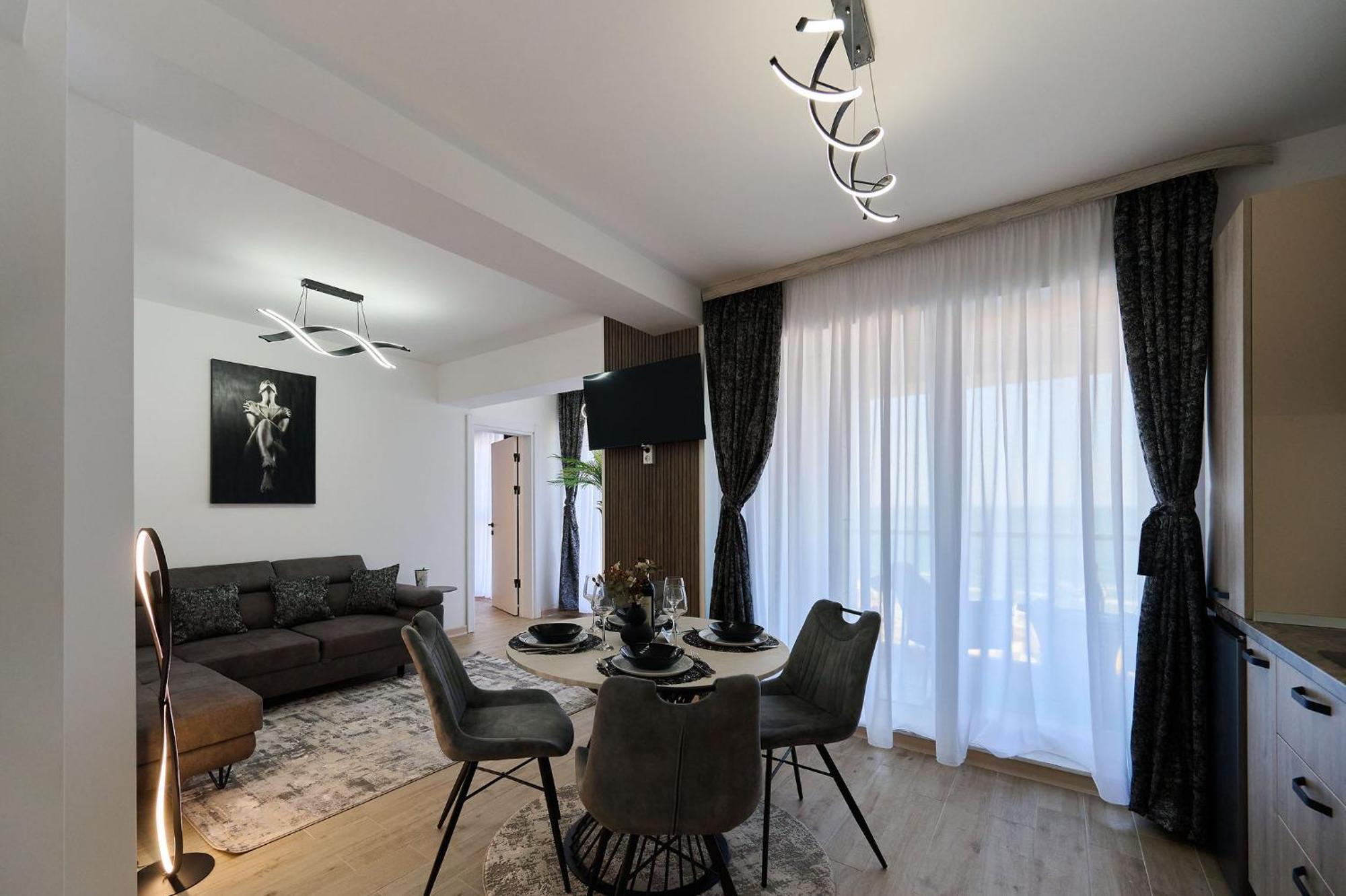 Alma Apartment In Infinity Beach Resort - Parking Mamaia Bagian luar foto