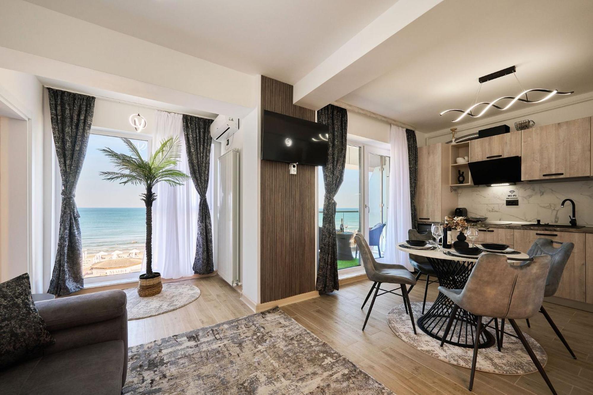 Alma Apartment In Infinity Beach Resort - Parking Mamaia Bagian luar foto