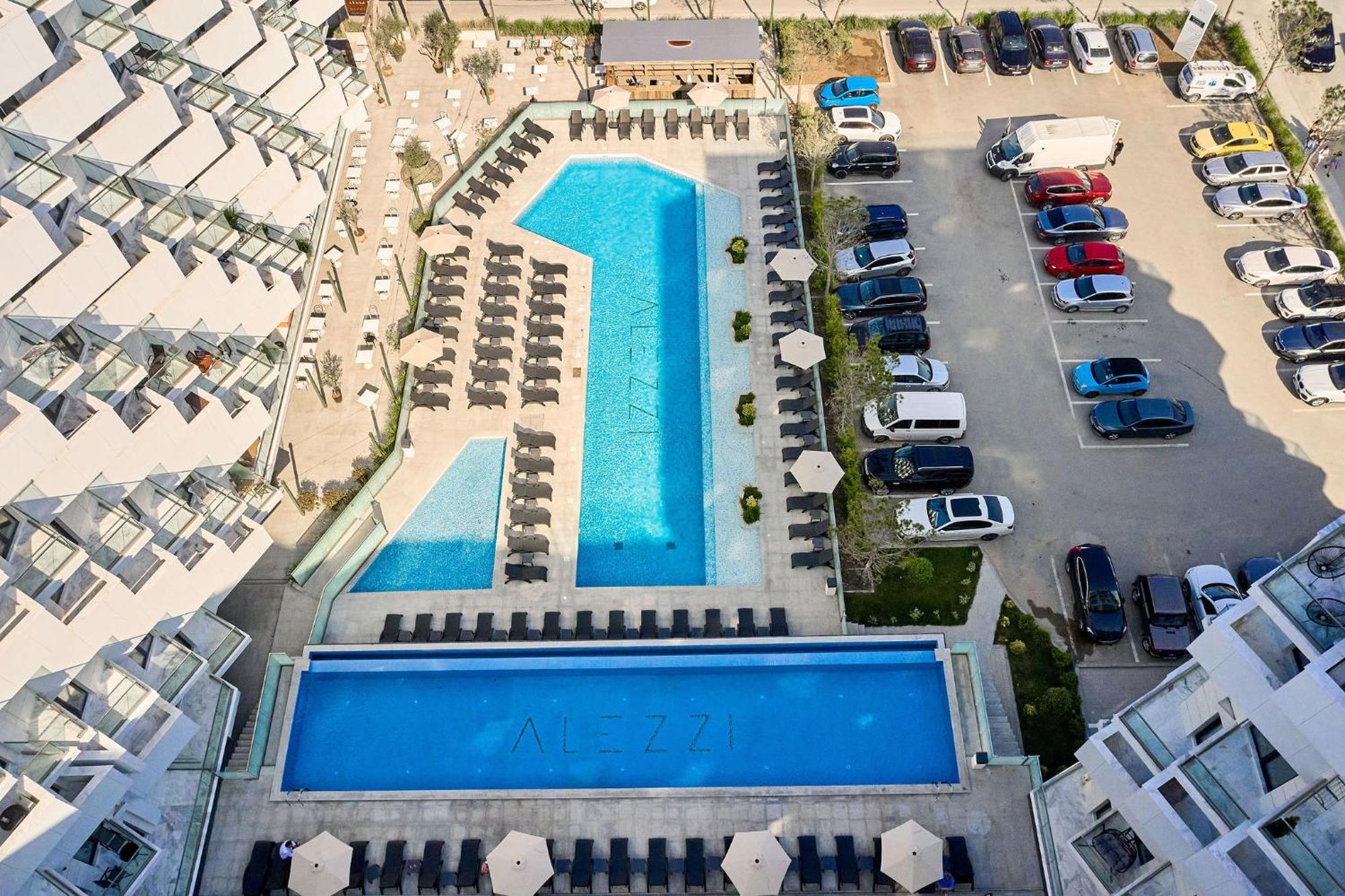 Alma Apartment In Infinity Beach Resort - Parking Mamaia Bagian luar foto